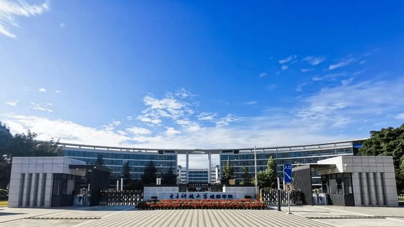 线路板加工流程揭秘：揭秘高效线路板加工背后的设备奥秘